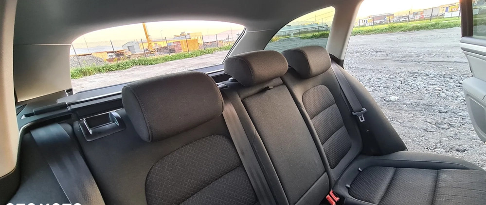 Skoda Superb cena 27800 przebieg: 430430, rok produkcji 2013 z Gdańsk małe 436